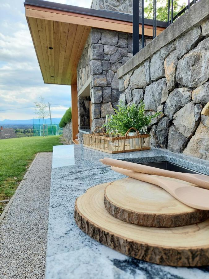 Vineyard Cottage Lan Na Hribu Semic Exteriér fotografie